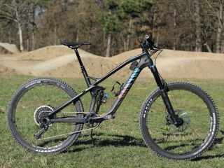 Canyon Strive CF 8.0 Race