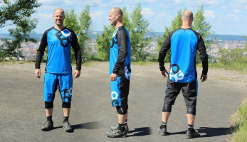 Test: oblečení FOOG - kraťasy Just Ride a dres Explorer