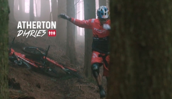 Video: Atherton Diaries - holky a motorky
