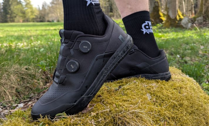 Test: boty Fox Union Boa Flat mají super grip a zároveň tuhost srovnatelná s tretrami