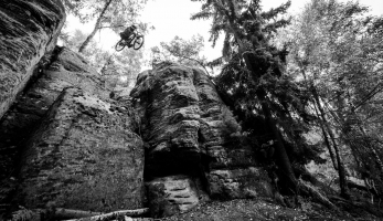 Tůr jede na Sever: freeride jako poleno aneb nová lokalita, nové výzvy