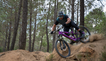 Michal Prokop navazuje spolupráci s českou značkou FORCE