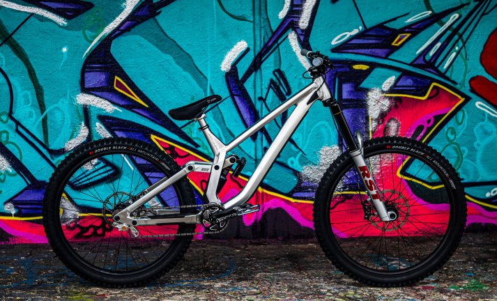 Bikecheck: Jakub Vencl postavil unikátní Rose Bikes Scrub