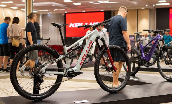 Na předváděčce: novinky Kellys pro rok 2027 - dětský full i ebike na Avinoxu   