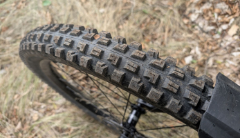 Test: pláště Maxxis Minion DHX - nový vzorek a nová konstrukce, která dovolí snížit tlak