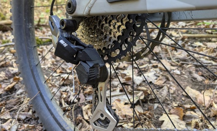 Test: řazení Microshift Advent MX - zaručí méně rychlostí větší výdrž?
