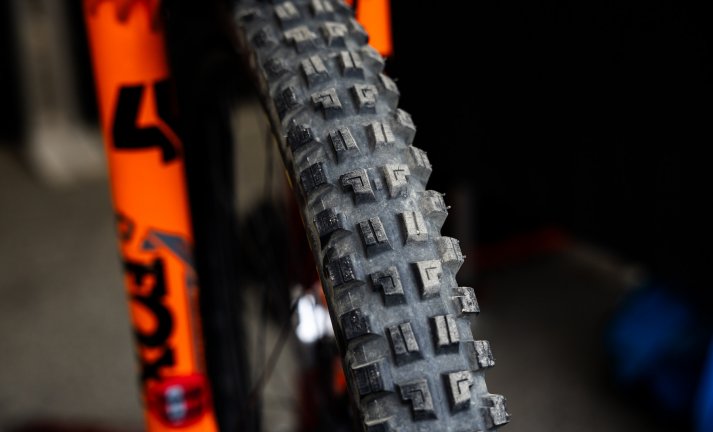 Novinka: Maxxis přestavuje nový DH Casing a plášť Minion DHX