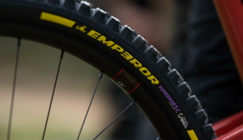 Novinka: Pirelli představuje přepracovanou řadu Scorpion Gravity MTB - tři štíři místo jednoho