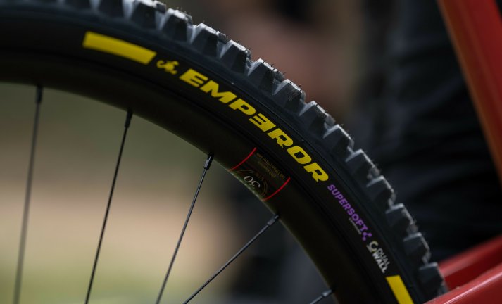 Novinka: Pirelli představuje přepracovanou řadu Scorpion Gravity MTB - tři štíři místo jednoho