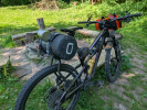 Test: Nosič Spider Rear Rack a brašny AEROE, na bikepacking nejen na fullu