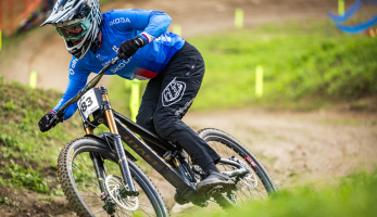 Mistrovství světa UCI ve sjezdu 2026 ve Val di Sole, jak se dařilo našim reprezentantům?