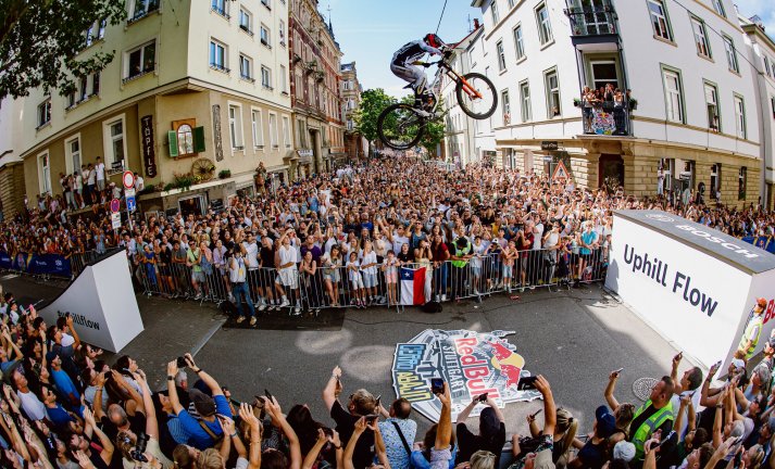 Alex Marín vyhrál závod Red Bull Cerro Abajo v německém Stuttgartu