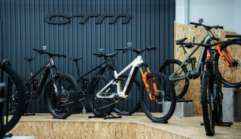 Na prezentaci: novinky CTM pro rok 2027 - nové enduro i ebike na Avinoxu, k tomu nekompromisní ceny